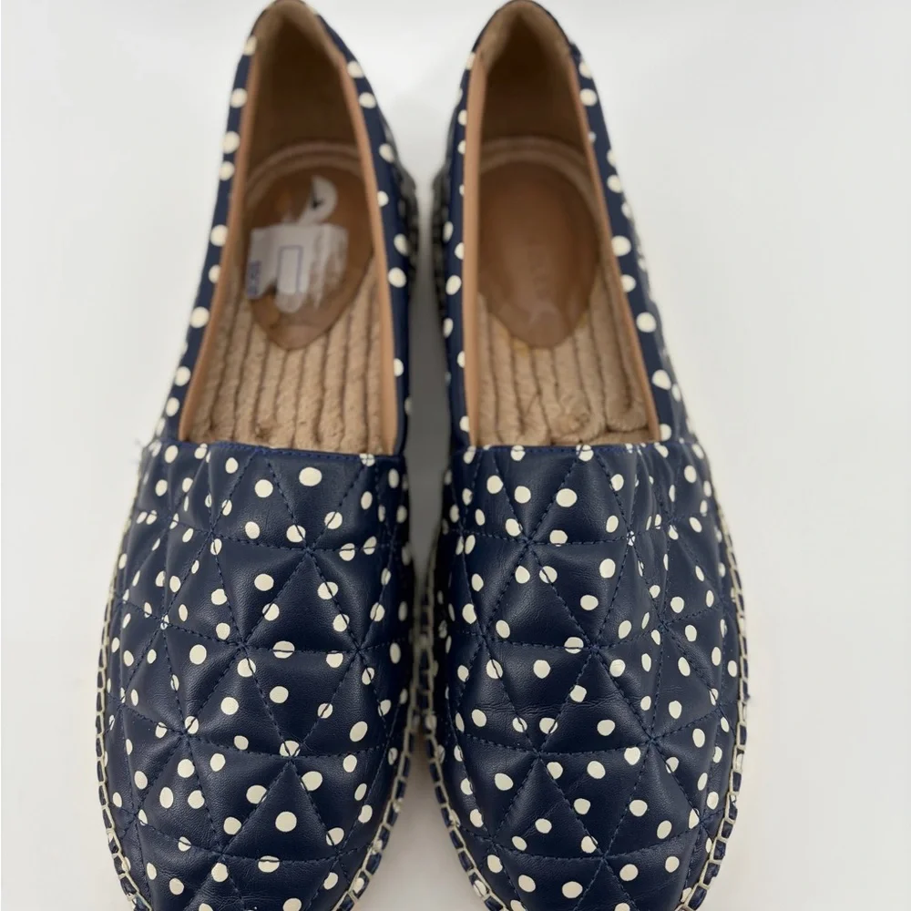 New‎ Aerosols Espadrilles Women's Size 10 Blue White